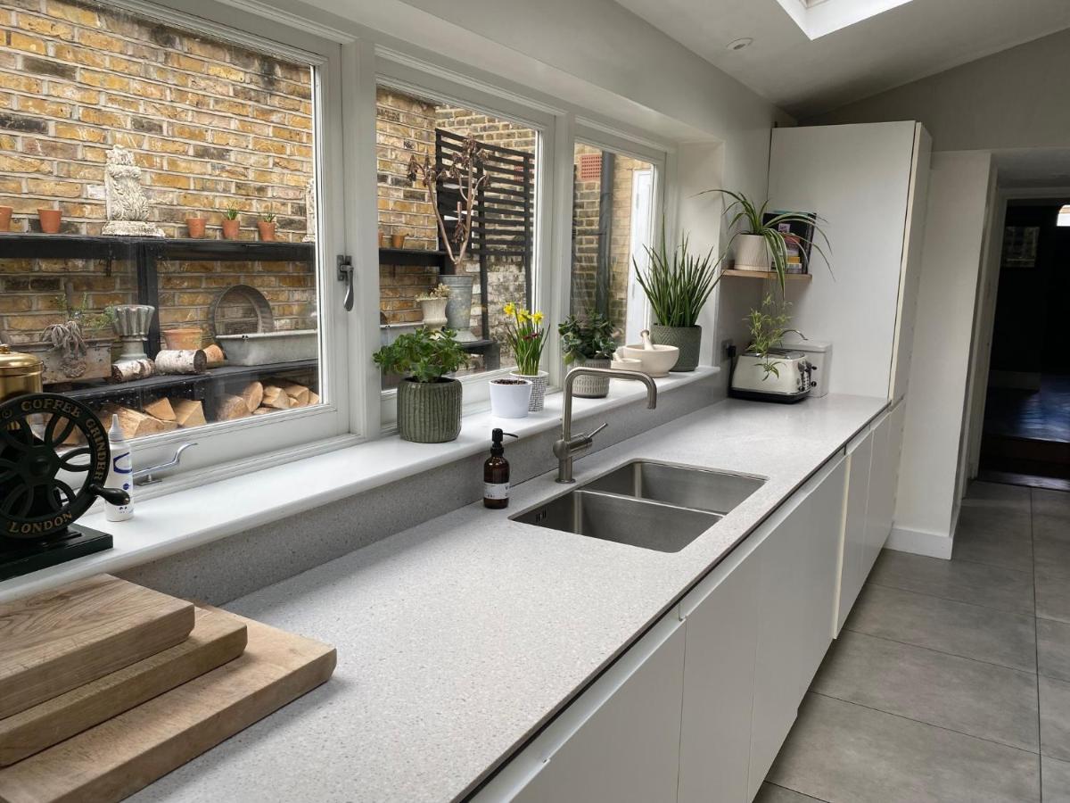 Stunning Georgian House & Garden In Camberwell Se Guest house London