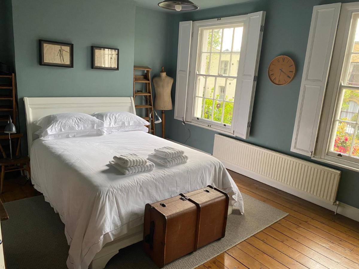 Stunning Georgian House & Garden In Camberwell Se London